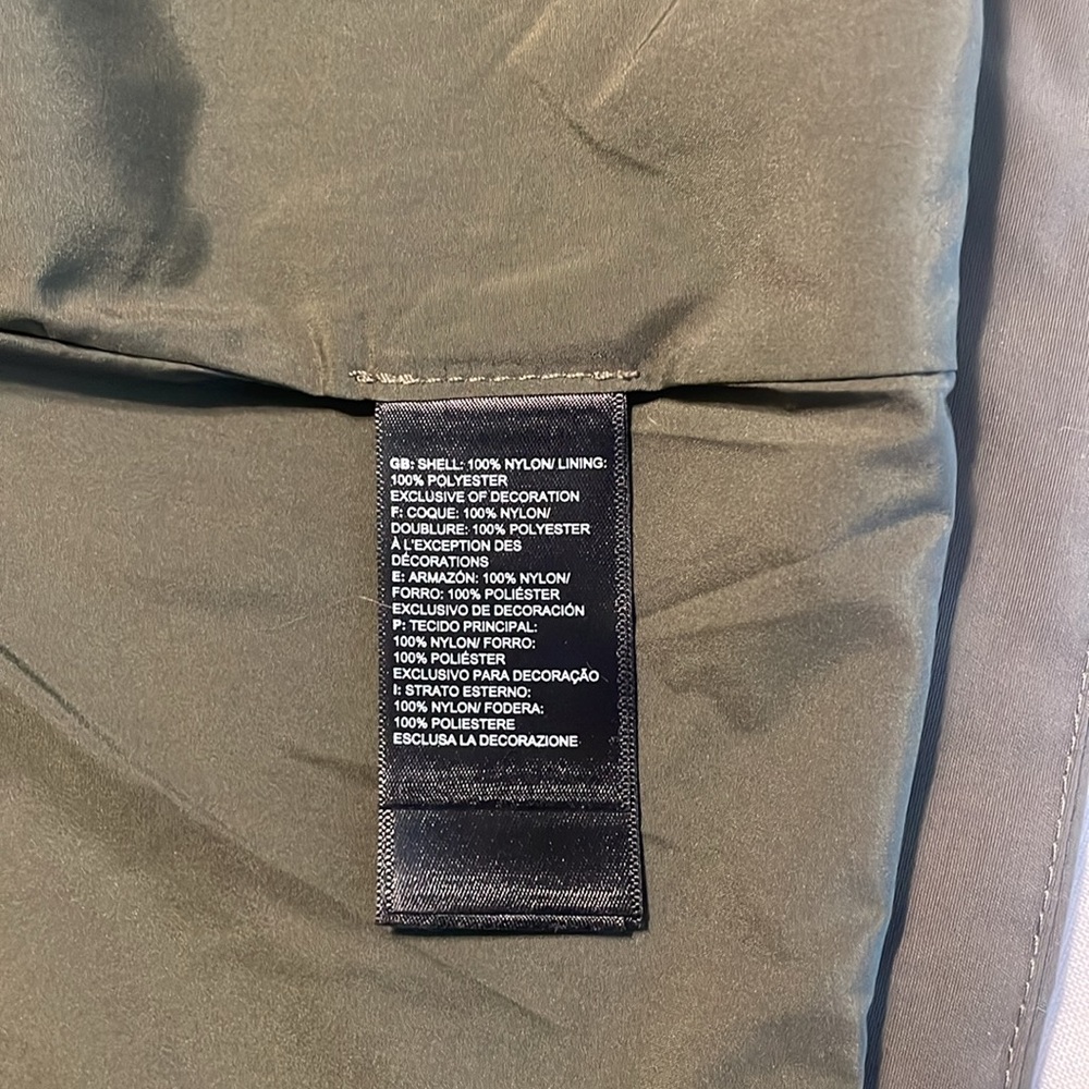 The North Face Women's Zoomie Jacket Sz S - Picture 8 of 10